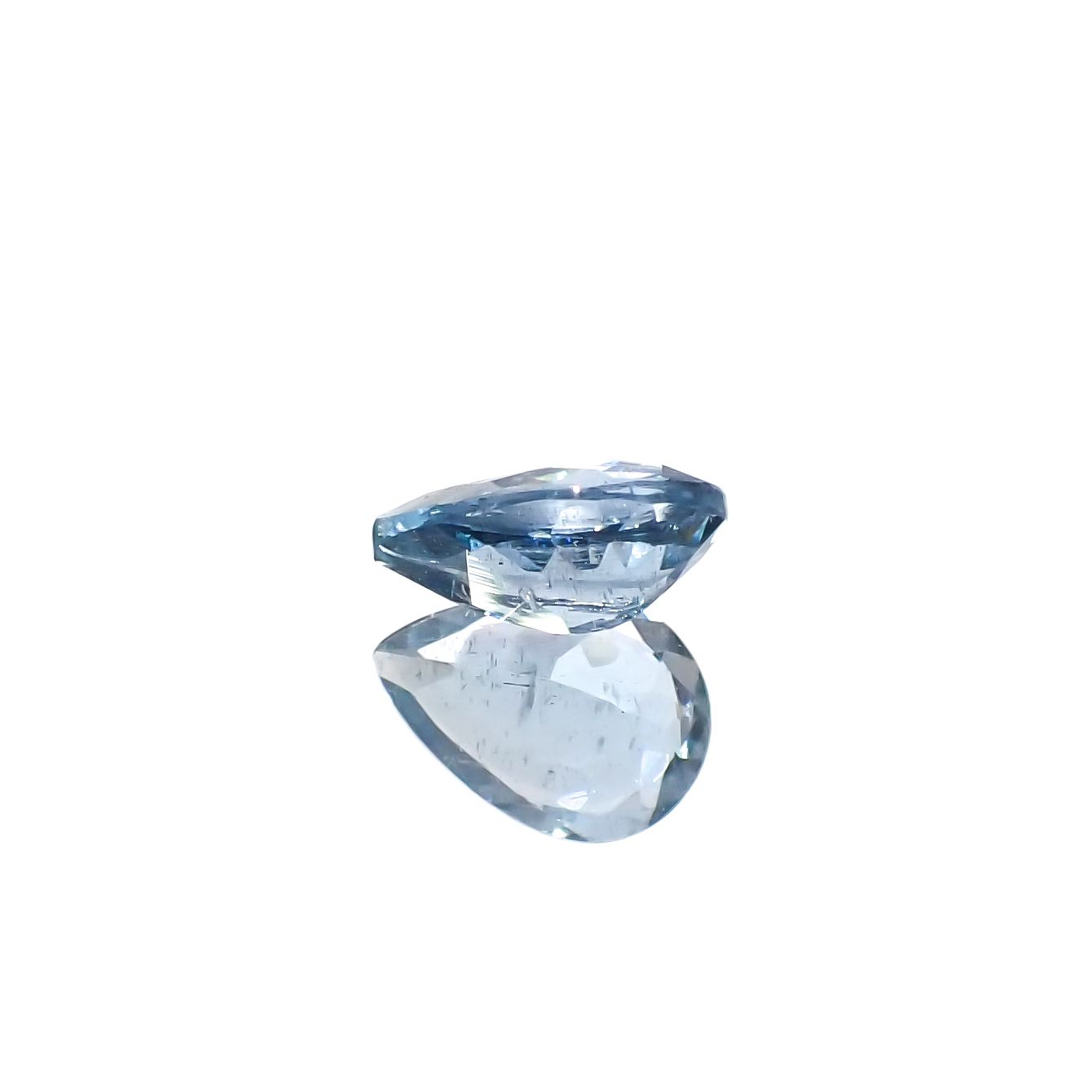 アクアマリン サンタマリアカラー マダガスカル産 0.58ct[240326964]7x4.9mm前後