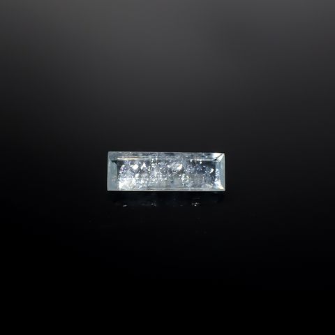 イリデッセンスアクアマリン ブラジル産 2.73ct [250730702]15.8x5.3mm前後