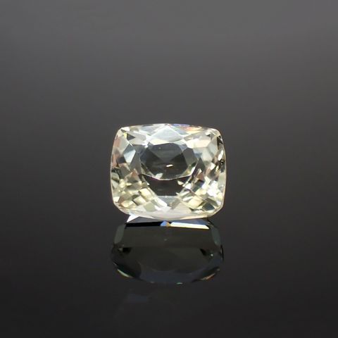 イエロースポジュミン(宝石名スポジュミン)アフガニスタン産 6.78ct 識別済[251113703]10.8x9.3mm前後