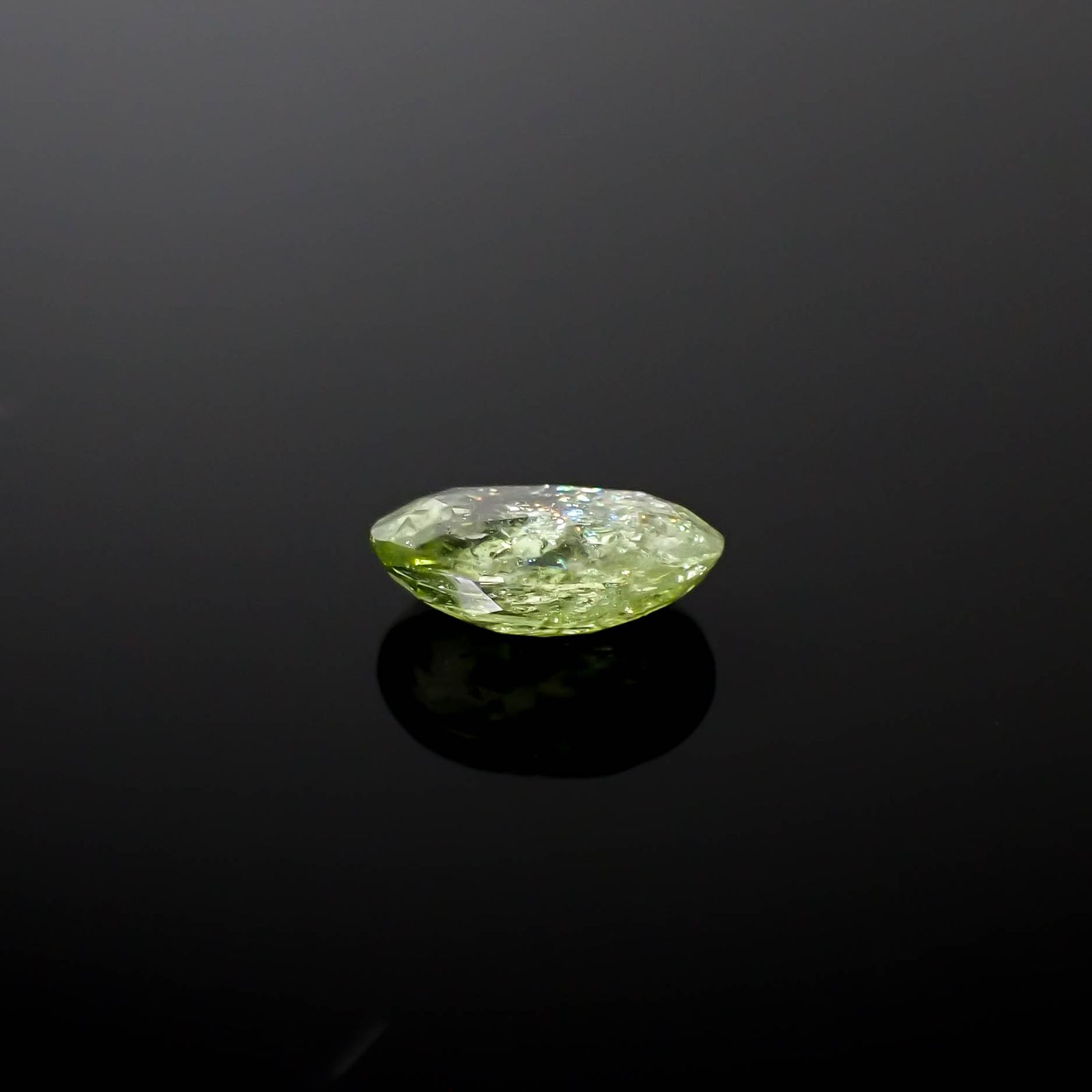 イリデッセンスクロムトルマリン ケニア産 0.83ct[240928936]7.6x5mm前後