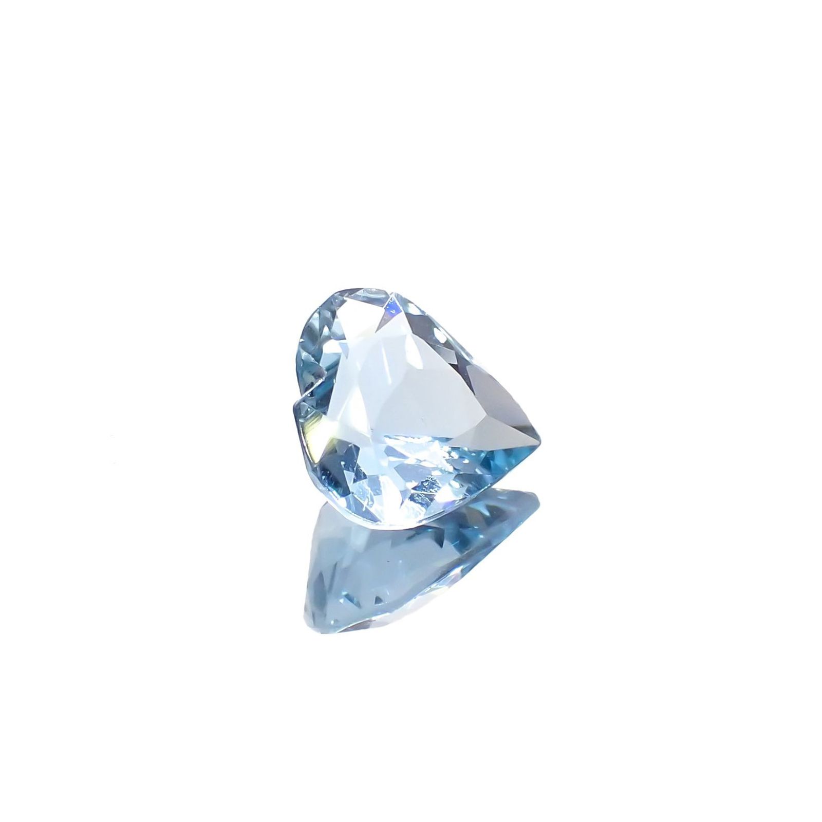 サンタマリアアクアマリン ブラジル産 1.15ct / 7.9x7.9mm前後 [231224583]