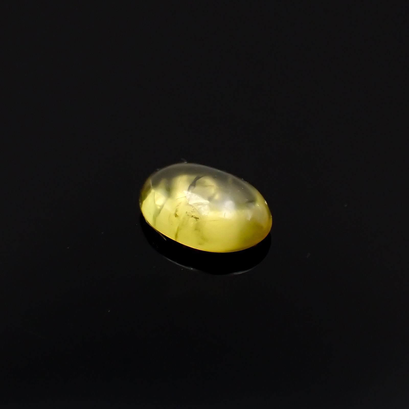 ローディザイト/ロンドナイト(宝石名ローディザイト/ロンドナイト)マダガスカル産 0.25ct 識別済[230521947]4.8x3.4mm前後