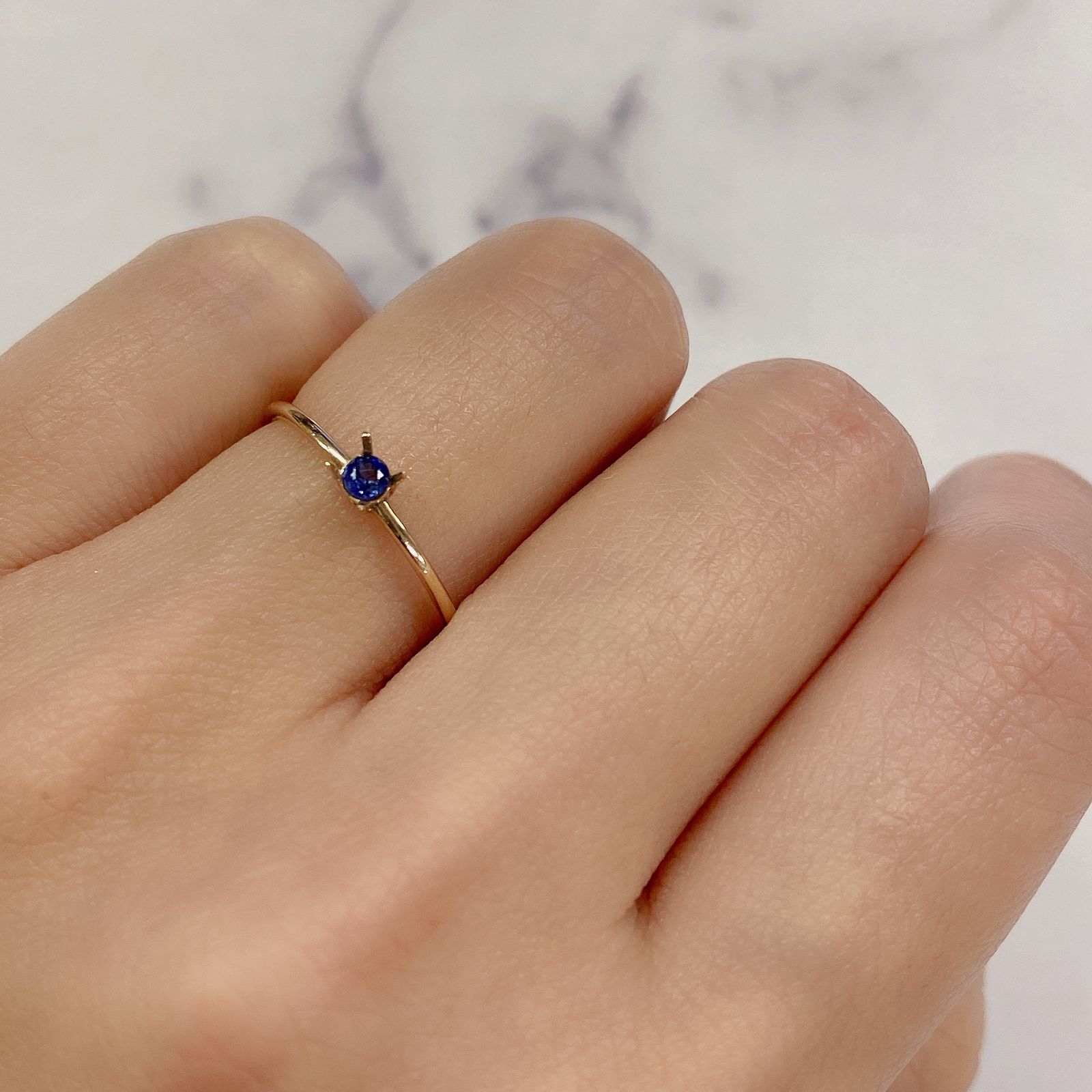 ベニトアイト(宝石名ベニトアイト) アメリカ・カリフォルニア産 0.089ct 識別済[20117616]2.6×2.5mm前後