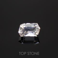 カラーレスエンスタタイト(宝石名ホワイト・エンスタタイト)スリランカ産 0.93ct 識別済[220115572]6.6x4.2mm前後