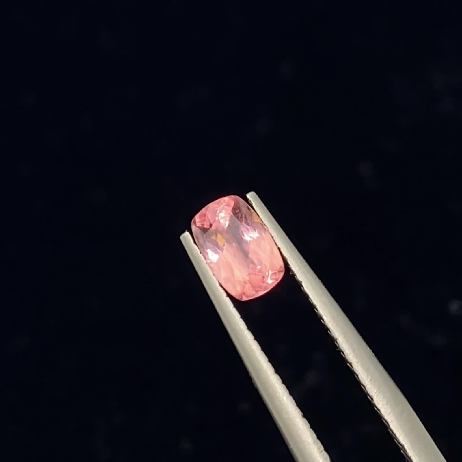 ロードクロサイト(宝石名ロードクロサイト)アメリカ・コロラド州産