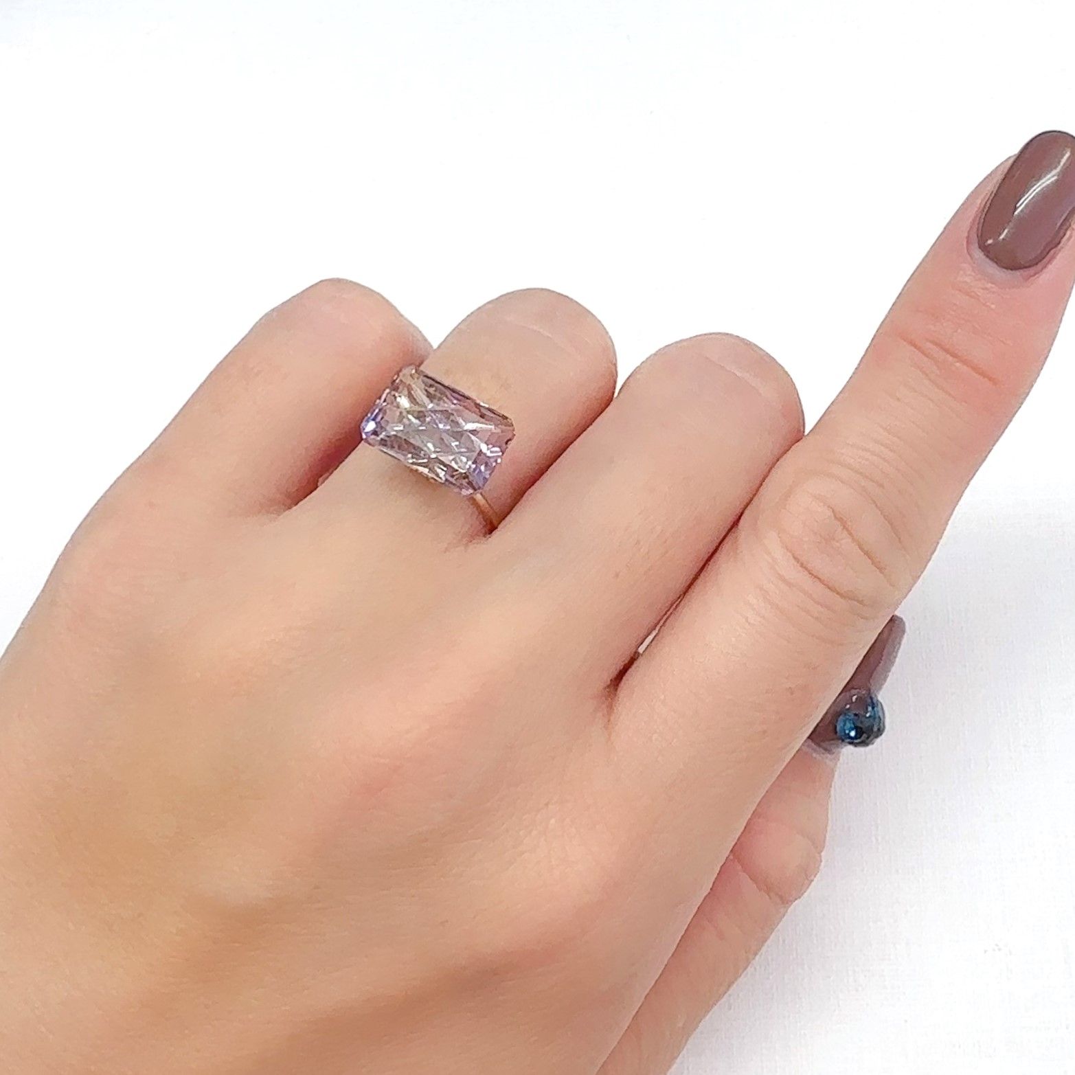 ◇甲州貴石切子Plus Three◇アメトリン カード付き ブラジル産 4.19ct[240628258]12.5x8.5mm前後