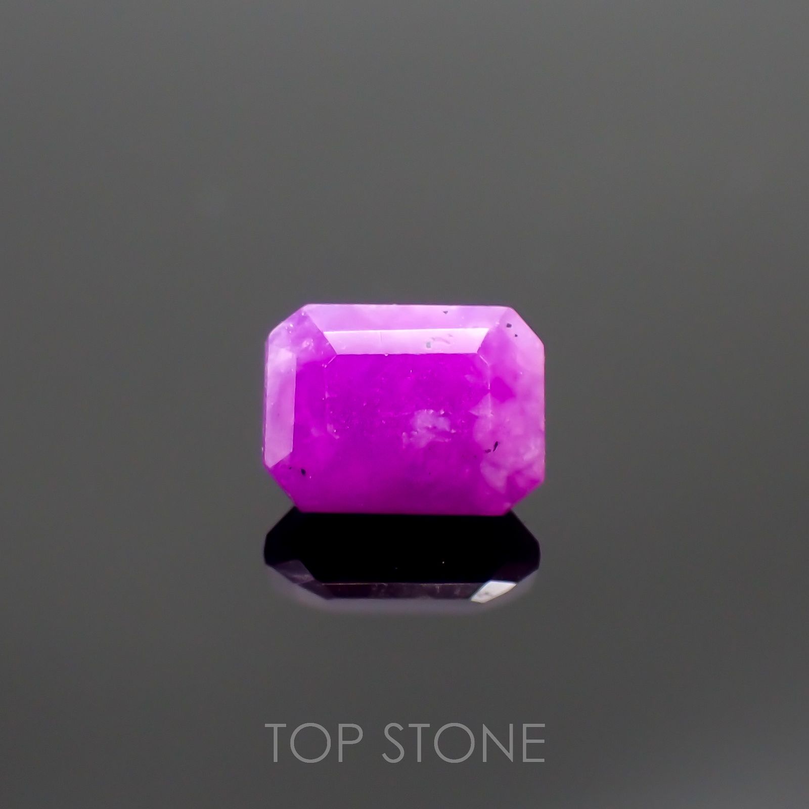 スギライト 南アフリカ産 0.40ct[221018320]5x3.7mm前後