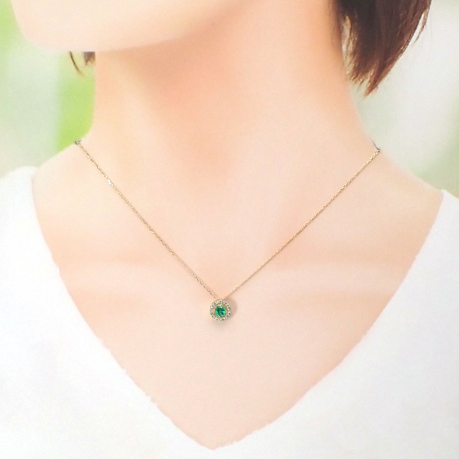 ◇K18 Briller（ブリエ）◇ダイヤモンド×エメラルド | 8.5mmタイプ [取り巻きデザインチャーム/ペンダントトップ※チェーン別売り]