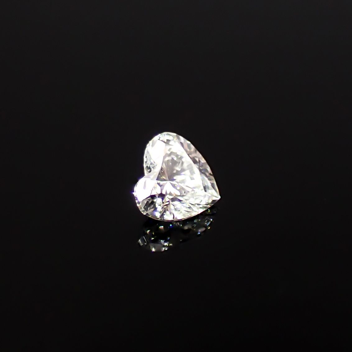 ダイヤモンド 0.063ct / 2.4x2.6mm前後 [260431979]