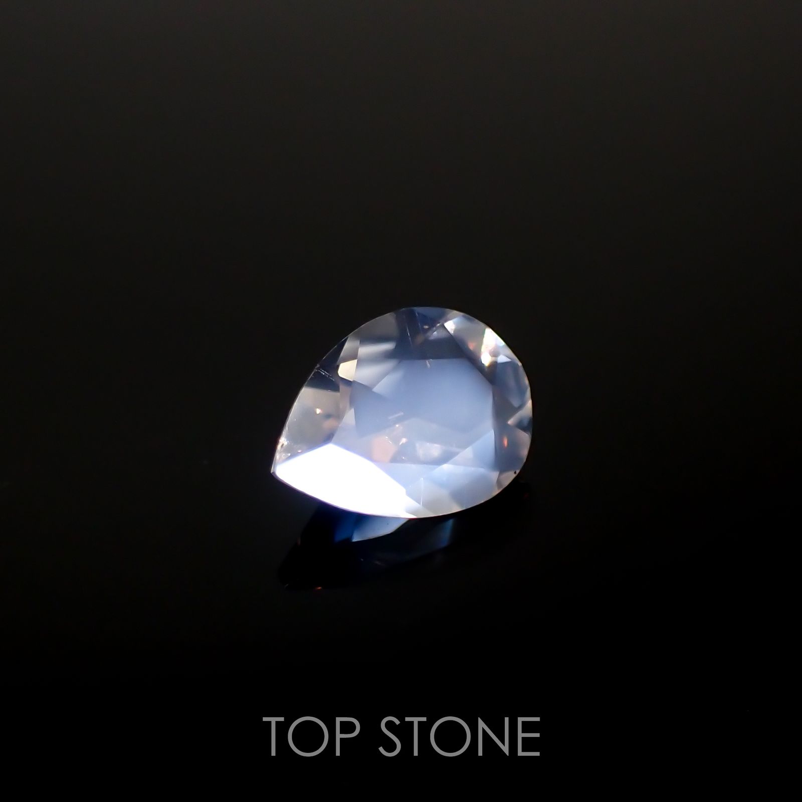 ムーンストーン インド・スリランカ産 ルース 0.52ct[210812745]6.9×4.9mm前後