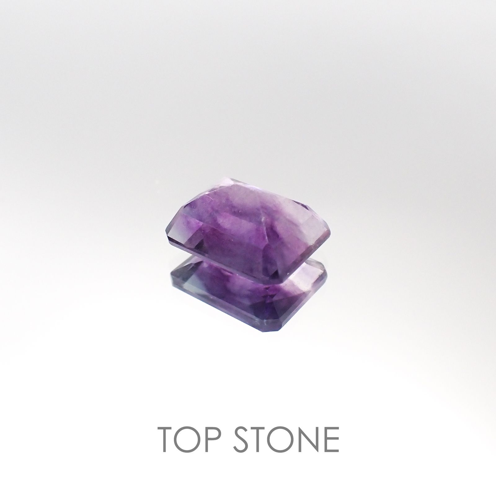 バイカラーフローライト ブラジル産 ルース 3.59ct[20095589]9.9×8.1mm前後