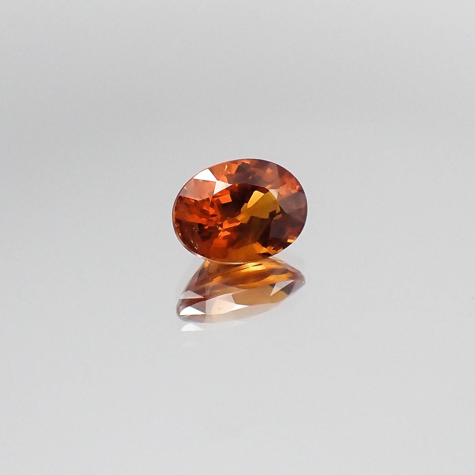 スペサルティンガーネット(宝石名スペサルティン・ガーネット)ナイジェリア産 1.15ct 識別済[230522156]7x5.2mm前後