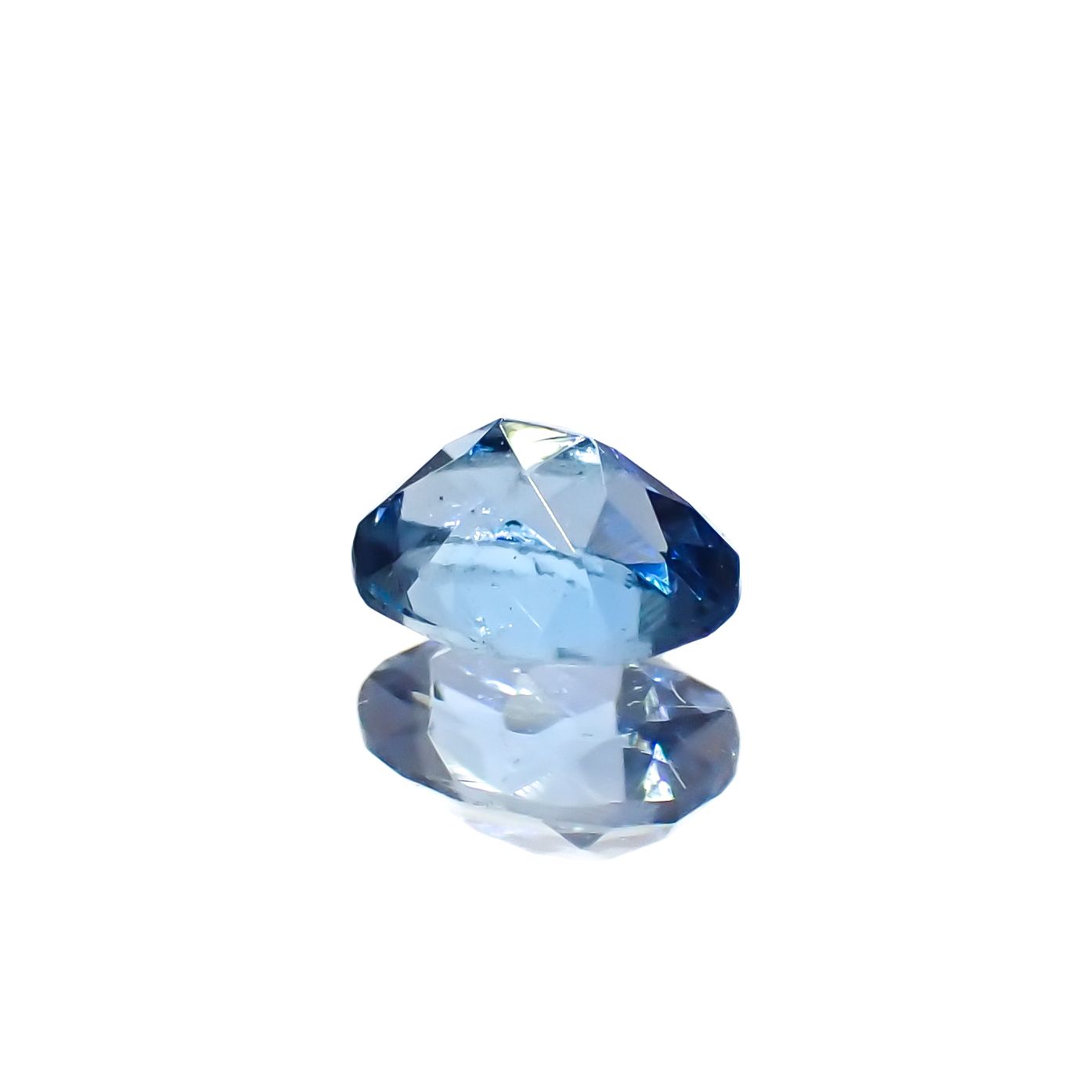 サンタマリアアクアマリン ブラジル産 0.16ct[230923517]4.1x3.1mm前後