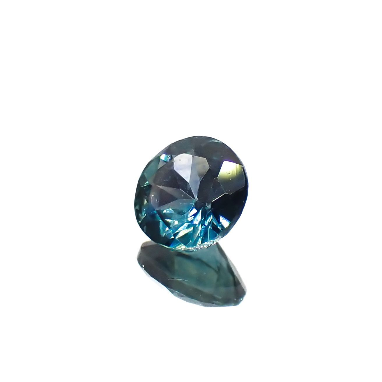 モンタナサファイア アメリカ・モンタナ州産 0.57ct[230220559]5x4.9mm前後