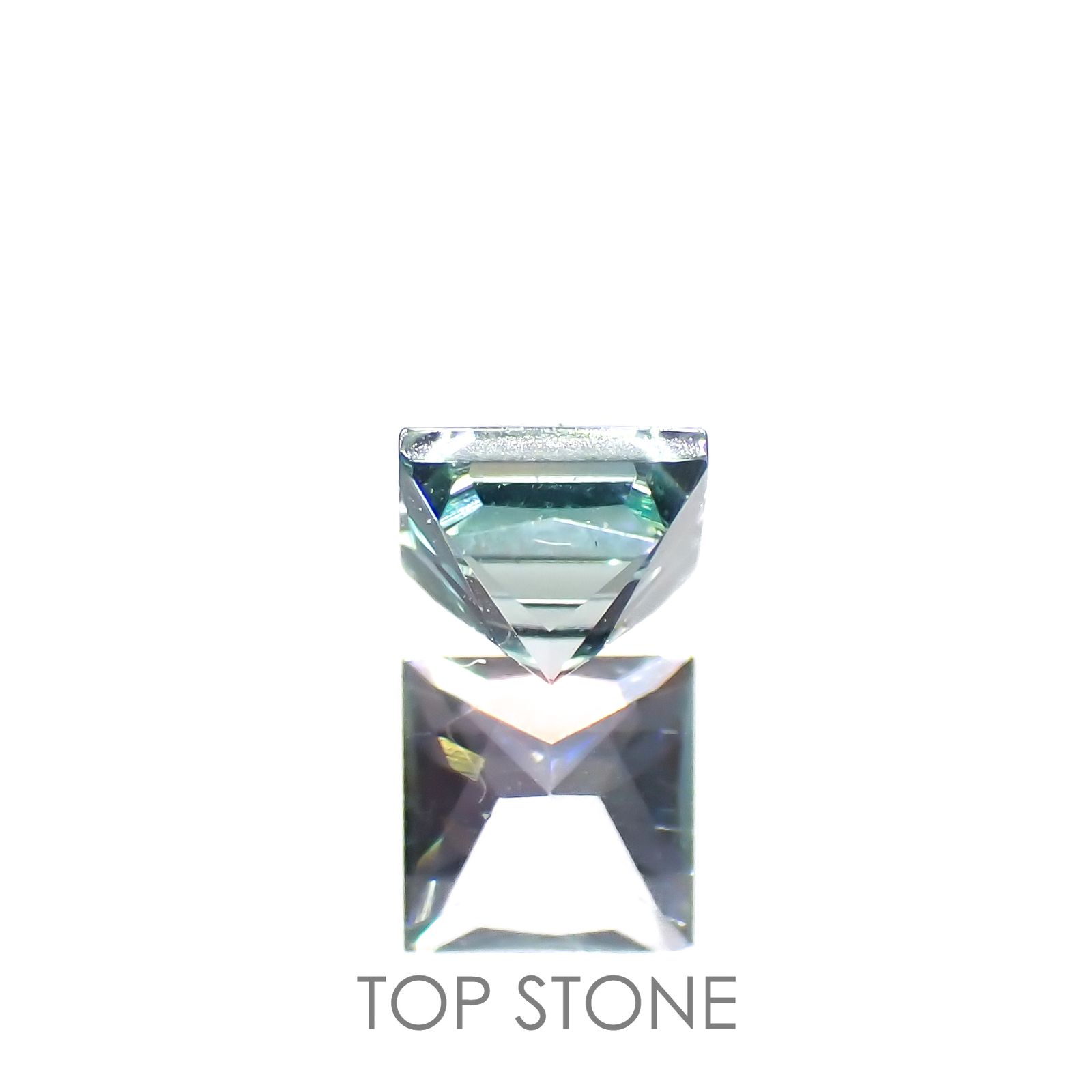 ◇プリンセスカット◇ブルーコーネルピン(宝石名コーネルピン)タンザニア産 0.19ct 識別済[221219224]3.1x3.1mm前後