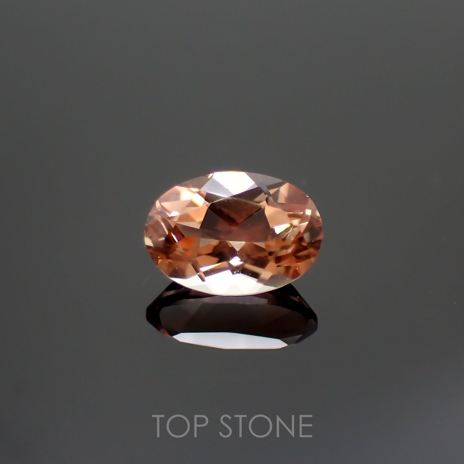 オレゴンサンストーン(宝石名ラブラドライト) アメリカ・オレゴン州産 0.58ct 識別済[20128875]6.5×4.5mm前後