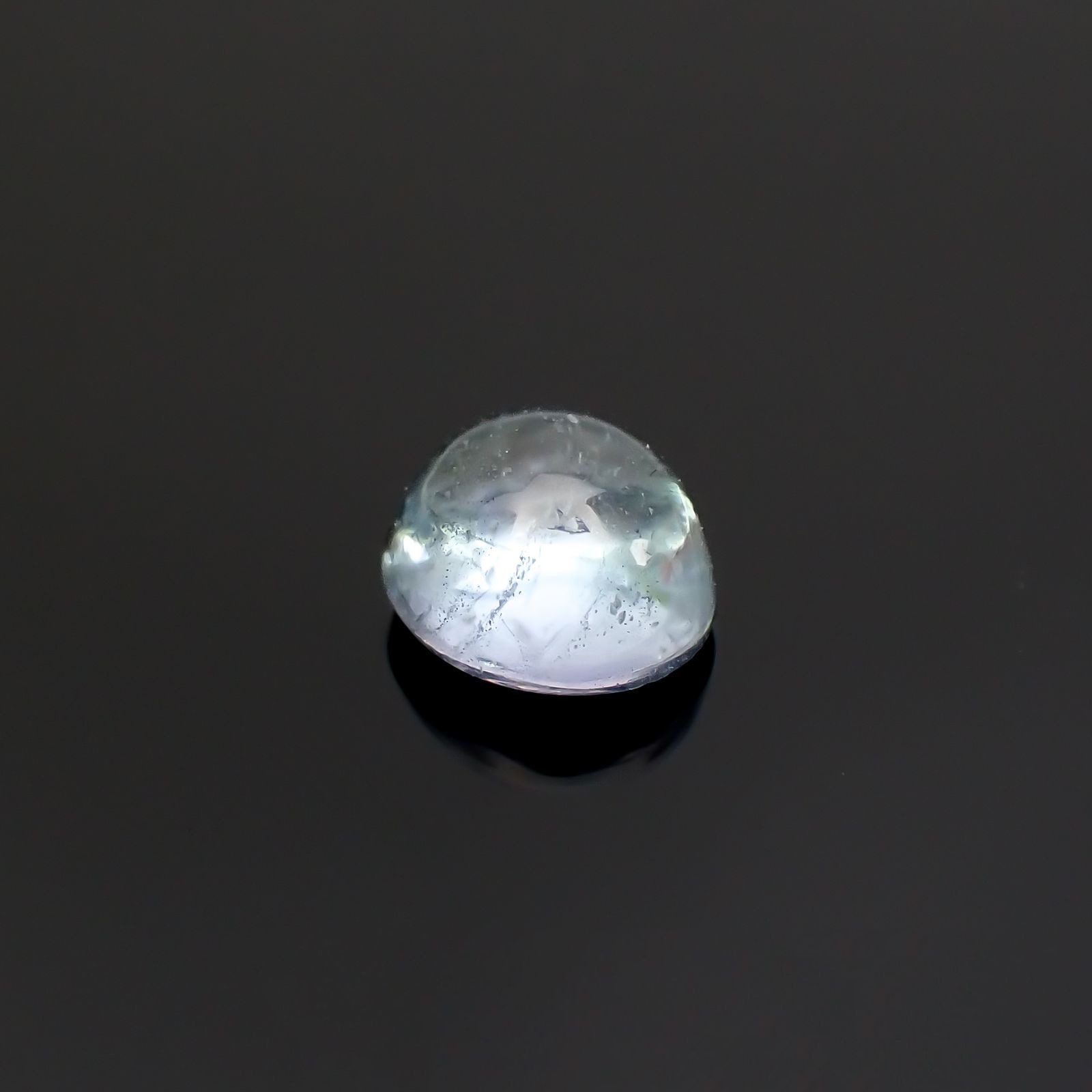 ブルーコーネルピン(宝石名コーネルピン)タンザニア産 0.33ct 識別済[220616292]4.3x3.8mm前後