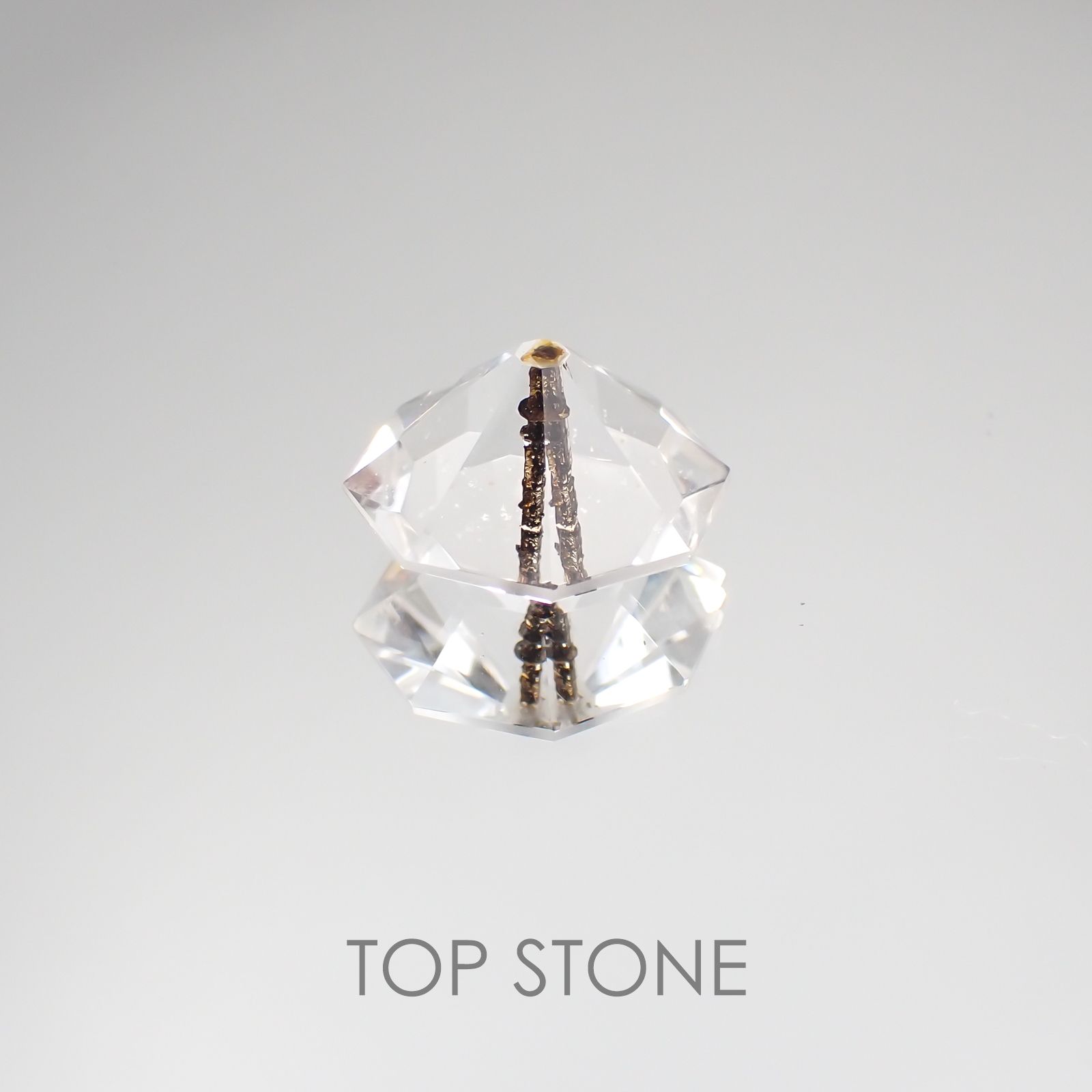 ◇オクタゴンカット◇トルマリンインクォーツ ブラジル産 ルース 8.42ct[210410532]13.6×13.5mm前後