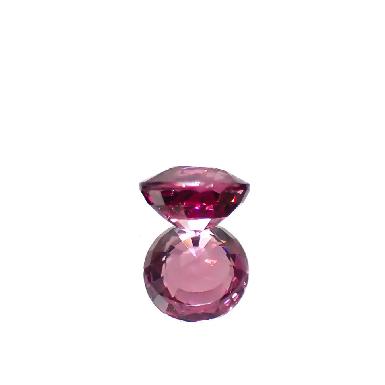 ロードライトガーネット(宝石名ロードライト・ガーネット)ブラジル産 0.72ct 識別済[250129715]5.2x5.2mm前後