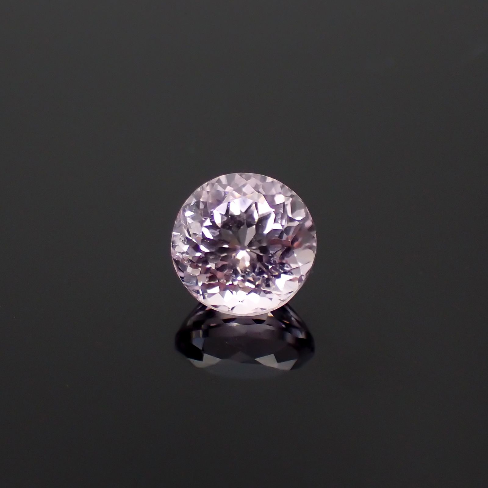 クンツァイト アフガニスタン産 2.59ct[231124353]8x7.9mm前後