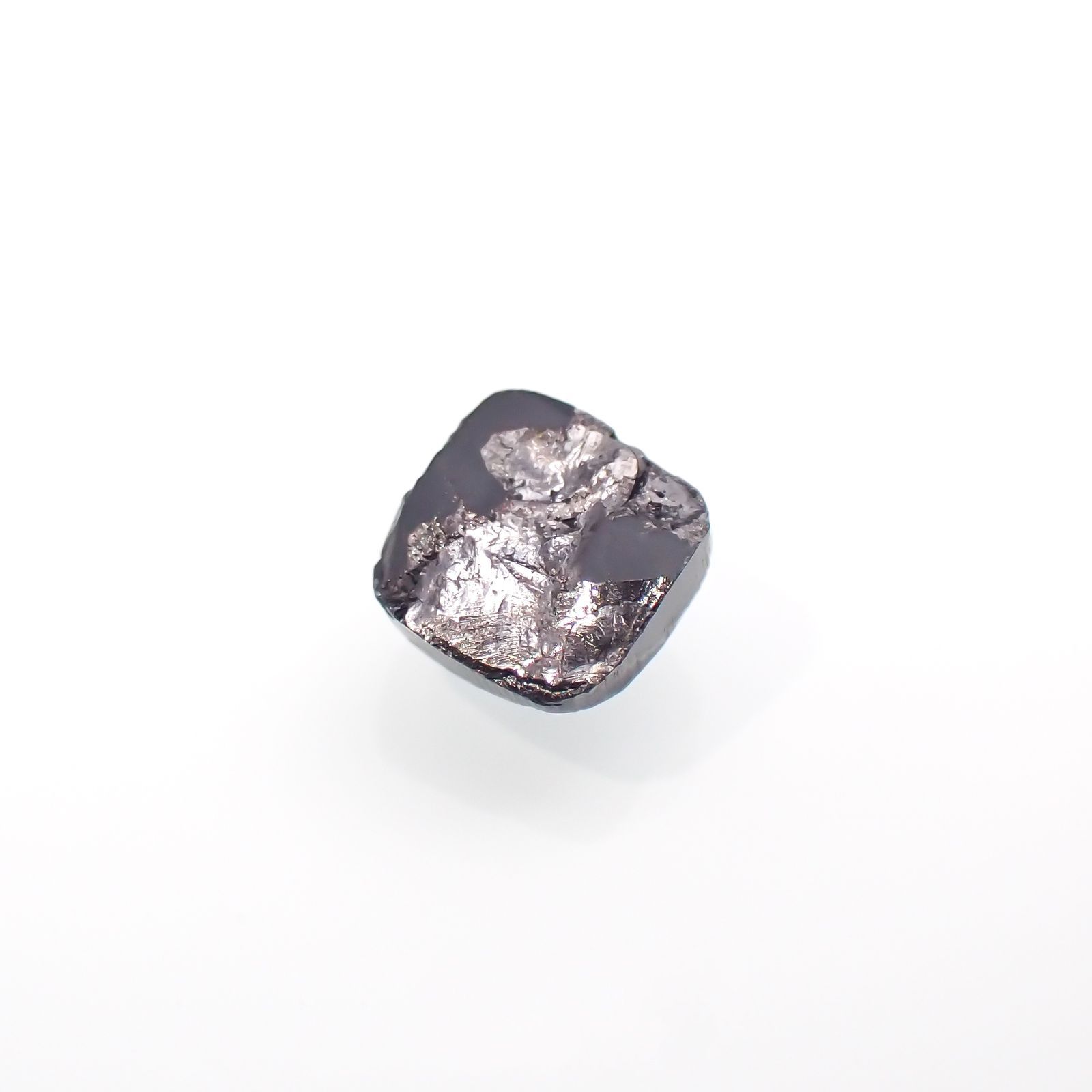ブラックダイヤモンド(宝石名ダイアモンド) ジンバブエ産 0.51ct 識別済[210812805]4.3×4mm前後