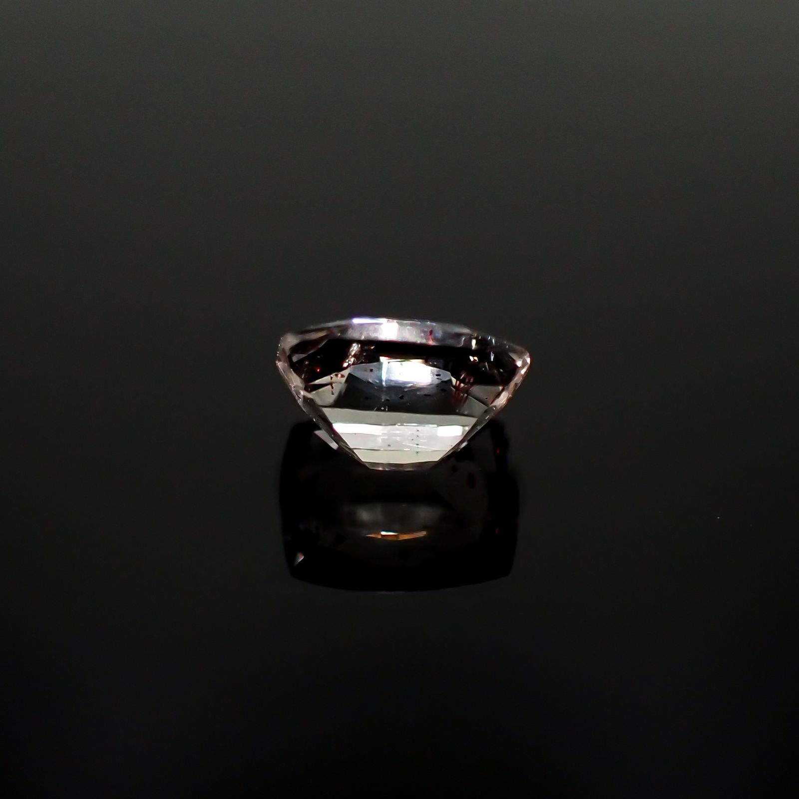 ティンカーベルクォーツ ブラジル産 0.68ct[240125447]6.4x4.9mm前後