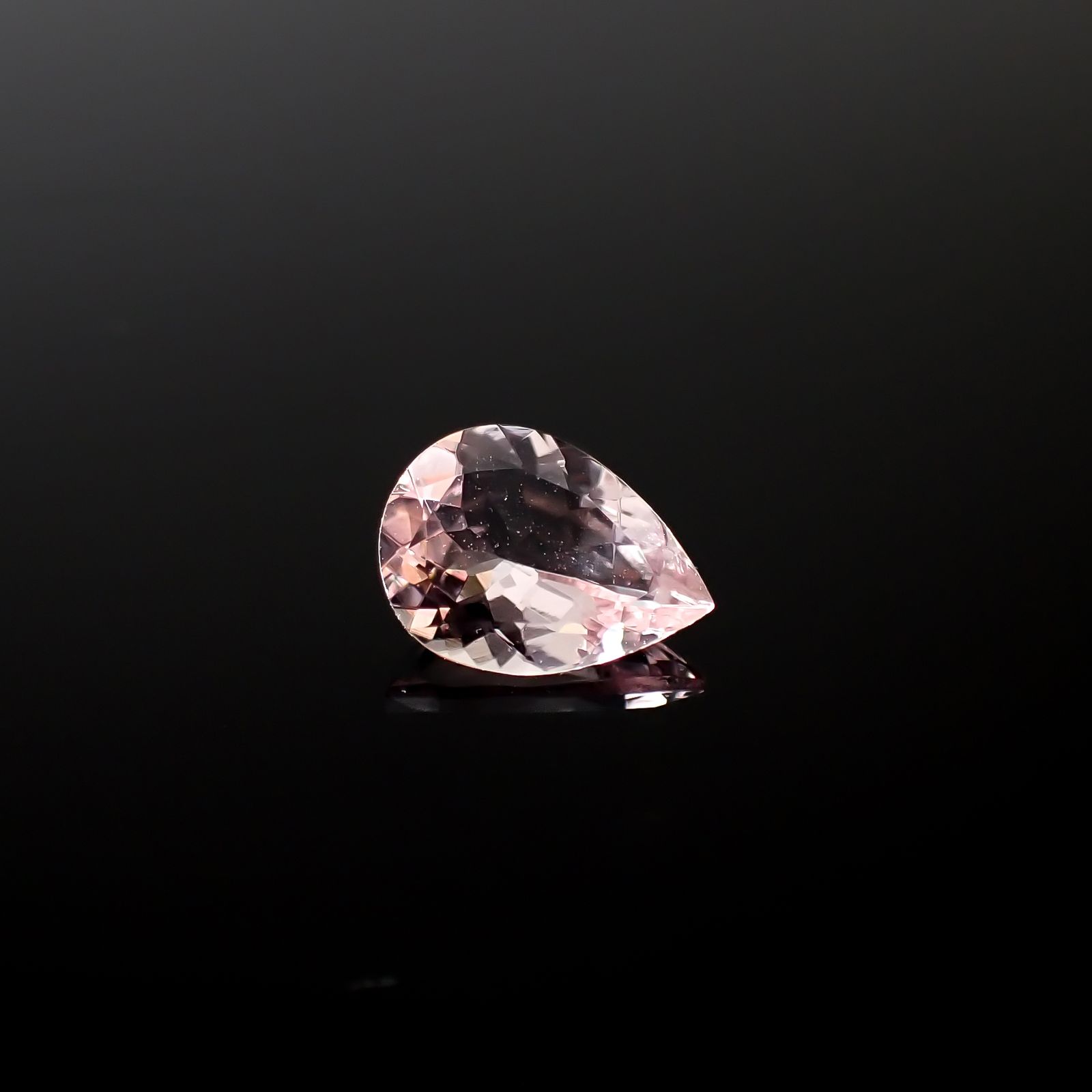 モルガナイト ナイジェリア産 0.80ct[240427161]8x6mm前後