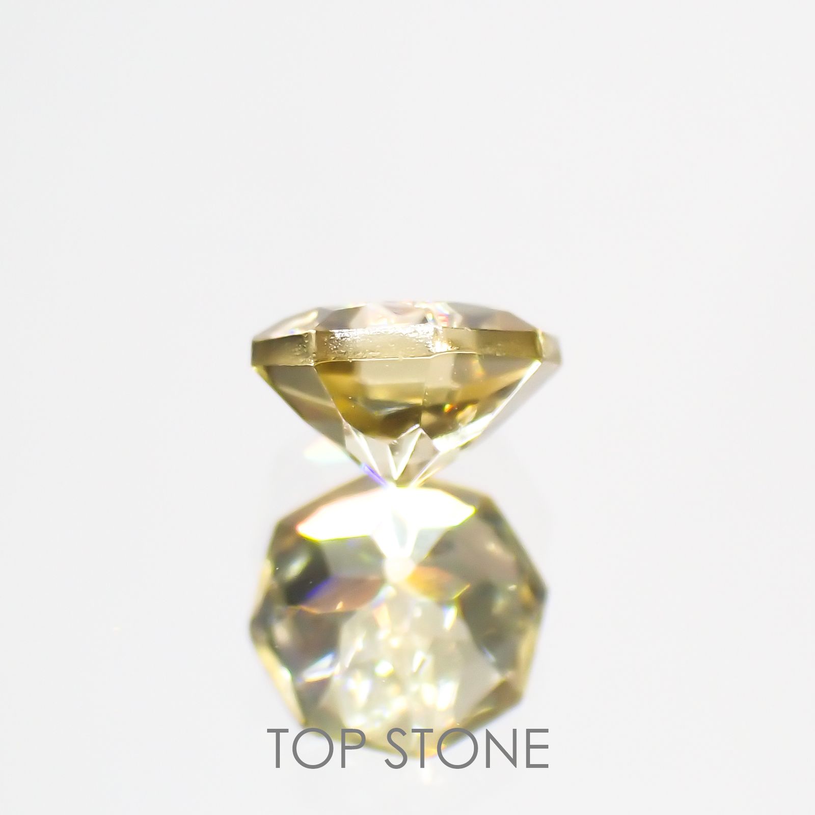 ◇オクタゴンカット◇イエロージルコン(宝石名ジルコン) カンボジア産 0.85ct 識別済[210410485]5.1×5.1mm前後