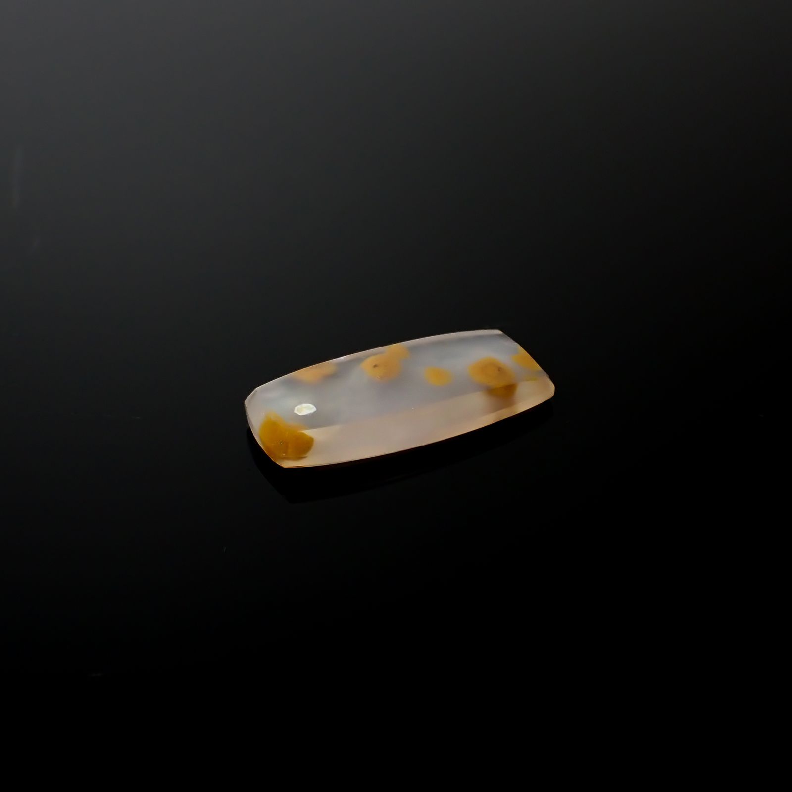 ユニークアゲート ブラジル産 12.74ct[240427212]27x12.3mm前後