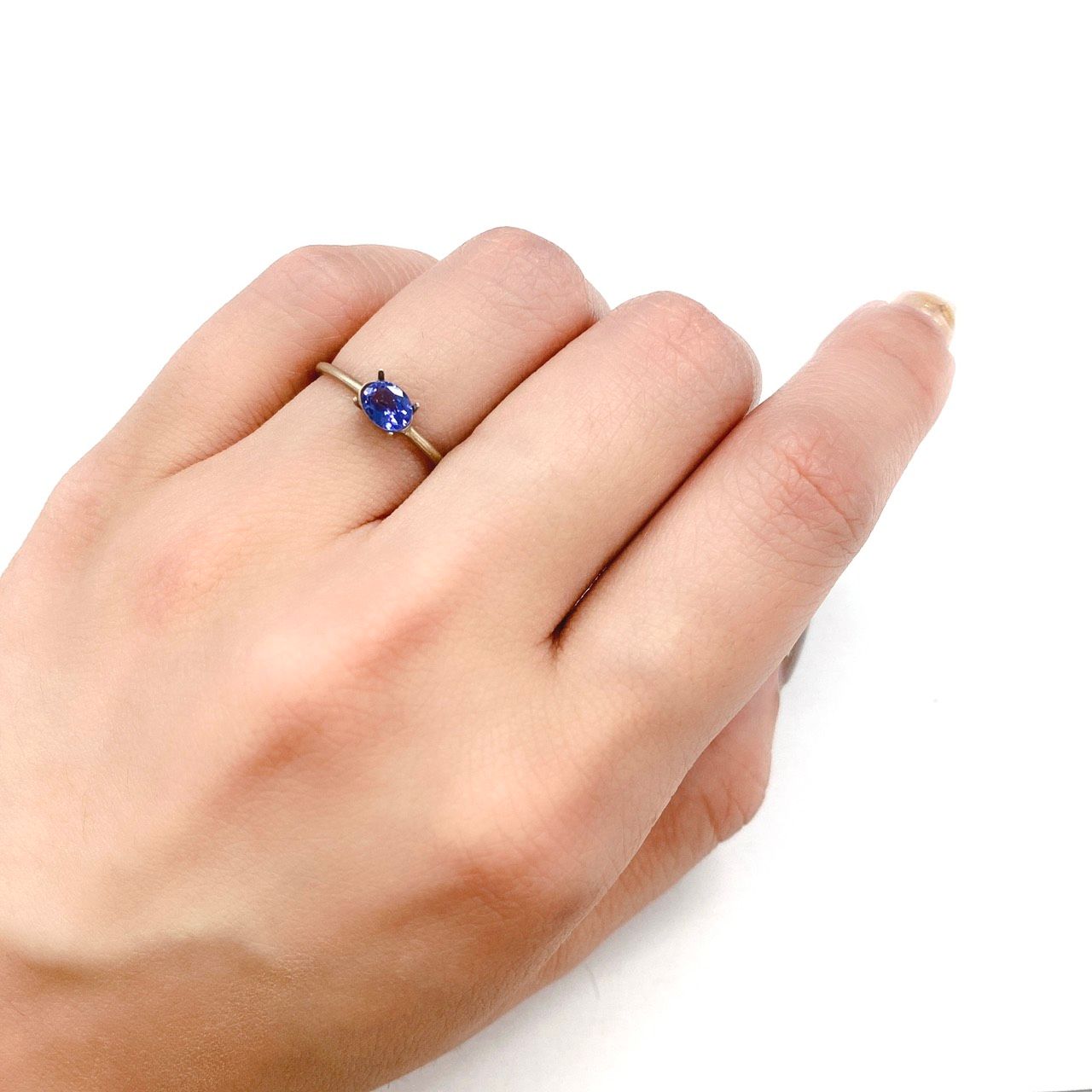 タンザナイト(ゾイサイト) タンザニア産 ルース 0.36ct[210510075]5×3.9mm前後