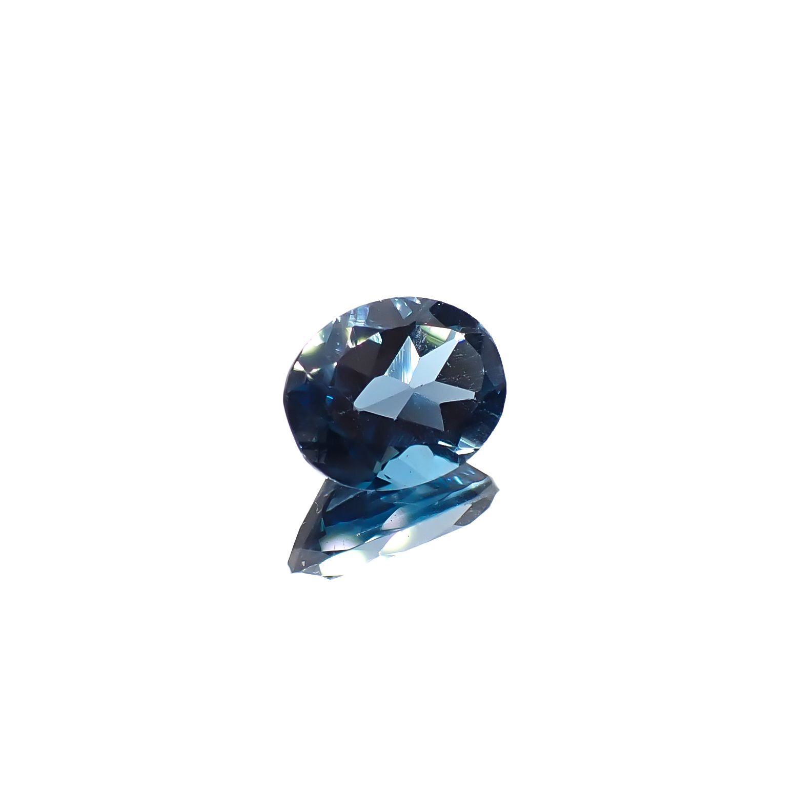 ロンドンブルートパーズ ブラジル産 1.47ct[240326791]7.9x6.2mm