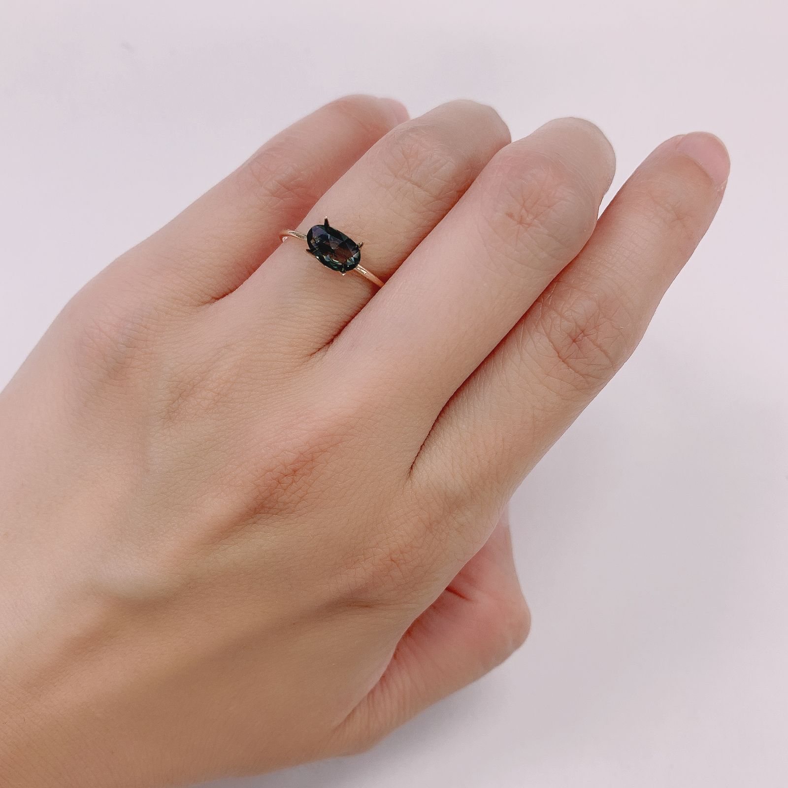 ◇ローズカット◇パーティカラーサファイア(宝石名パーティカラード・サファイア) マダガスカル産 0.66ct 識別済[210913205]7.5×4.7mm前後