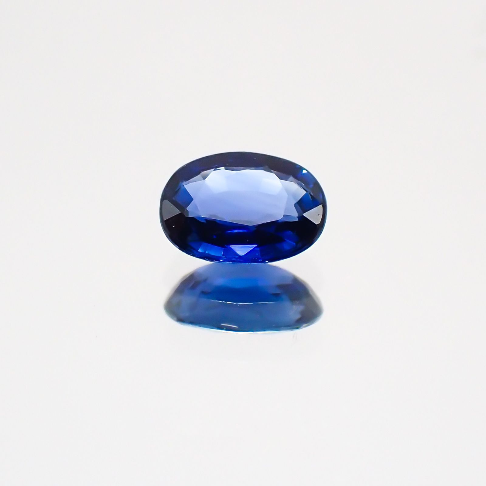 サファイア(宝石名サファイア)マダガスカル/スリランカ産 0.3ct 識別済[231124320]4.8x3.5mm前後
