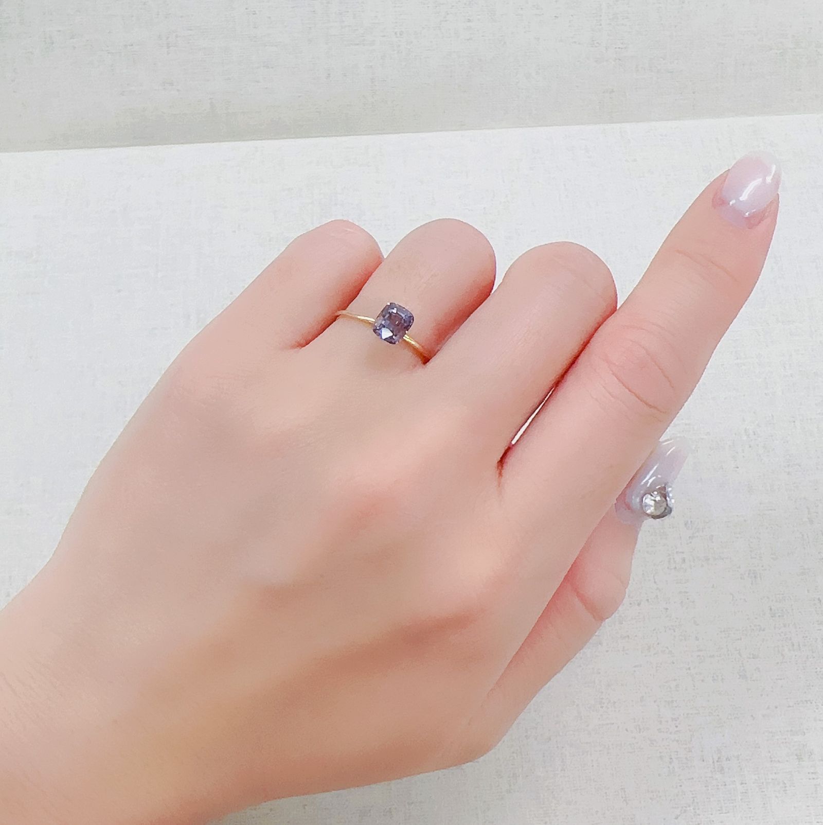 ラベンダースピネル ビルマ/マダガスカル産 1.28ct [250421741]6.2x5.2mm前後