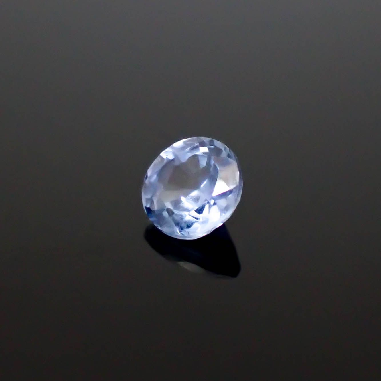 カシミールサファイア 非加熱(宝石名ブルー・サファイア)インド・カシミール地方産 0.38ct GIA鑑付[250530412]4.14x4.22mm前後