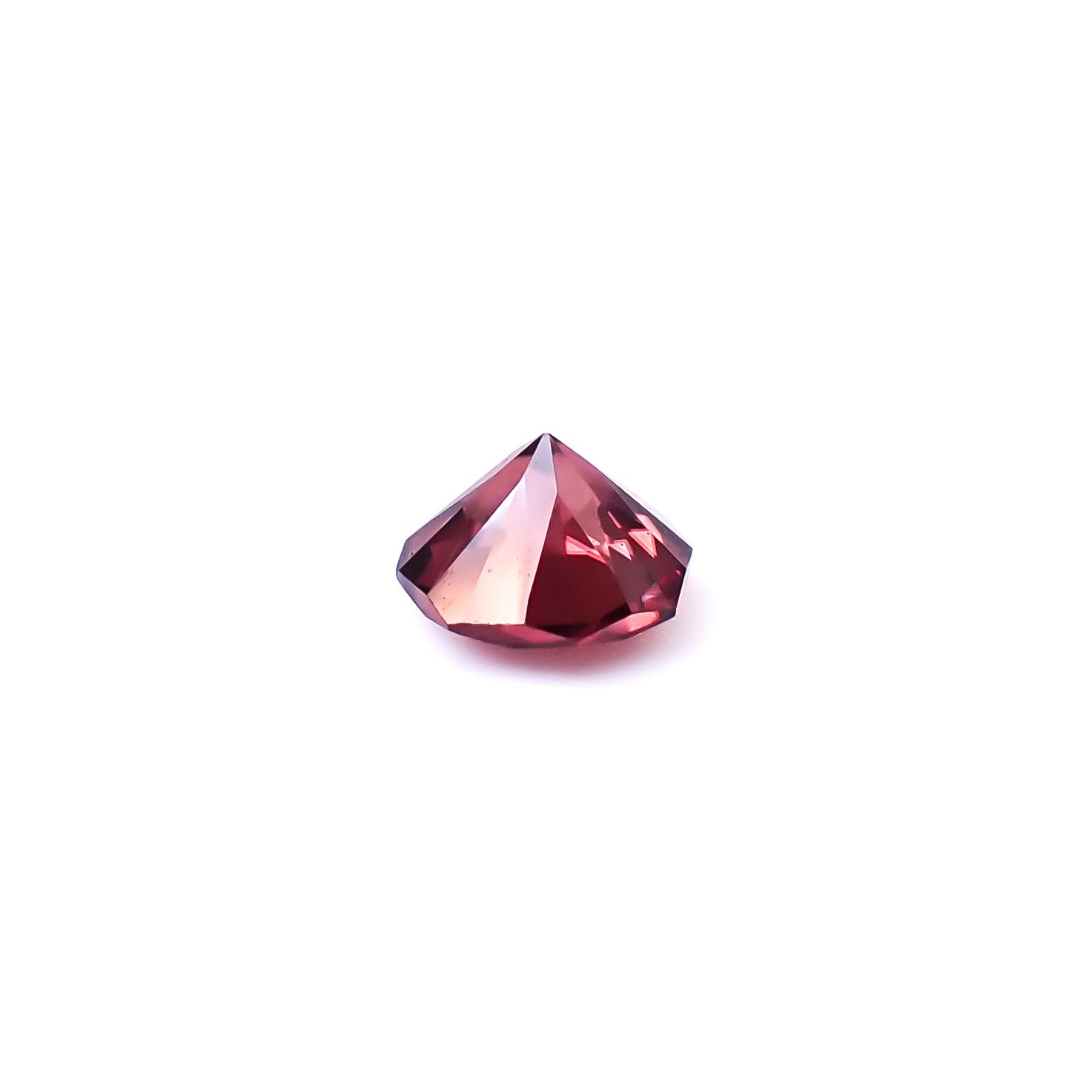 ◇オクタゴンカット◇レッドジルコン(宝石名ジルコン)スリランカ/カンボジア産 識別済 0.75ct / 5x4.9mm前後 [260732554]