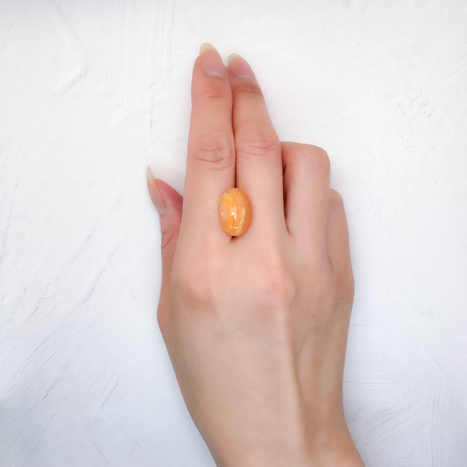 北海道オパール 北海道河東郡鹿追町然別産 8.10ct / 16.6x11mm前後 [250830952]