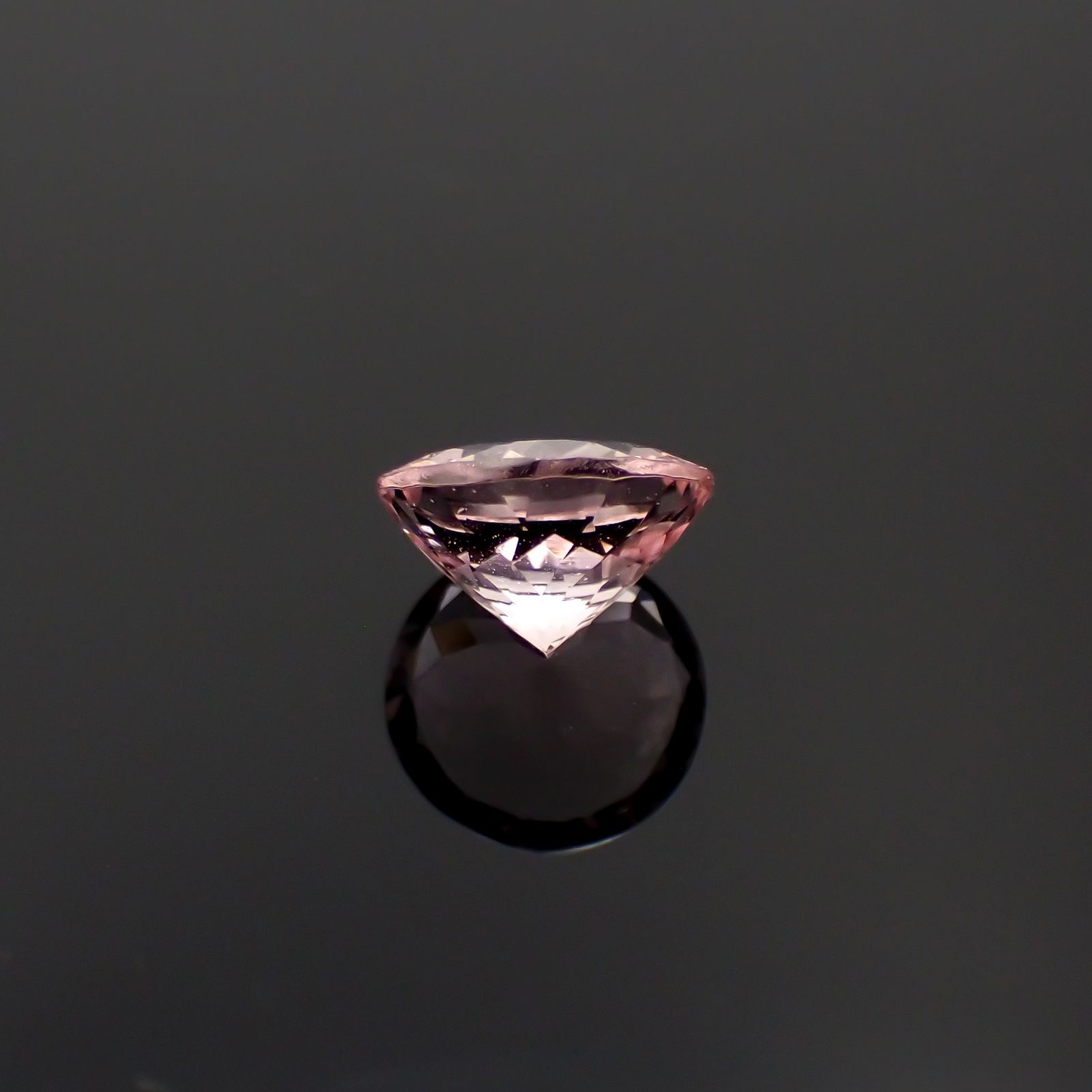 モルガナイト ブラジル/モザンビーク産 1.63ct[231224873]8x8mm前後