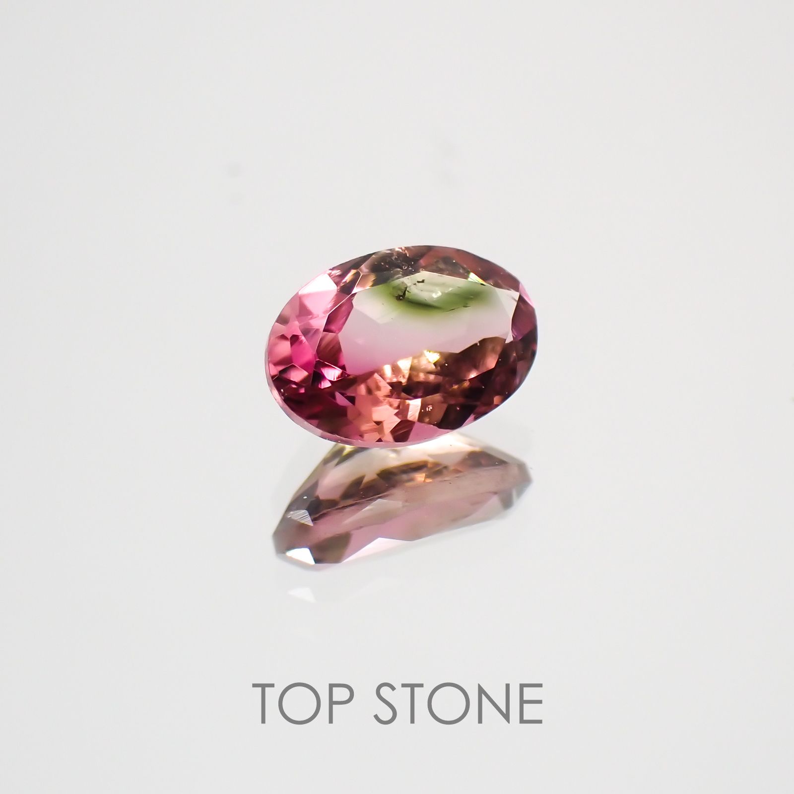 バイカラートルマリン ブラジル・アフリカ産 ルース 0.5ct[210410454]6.1×4.2mm前後