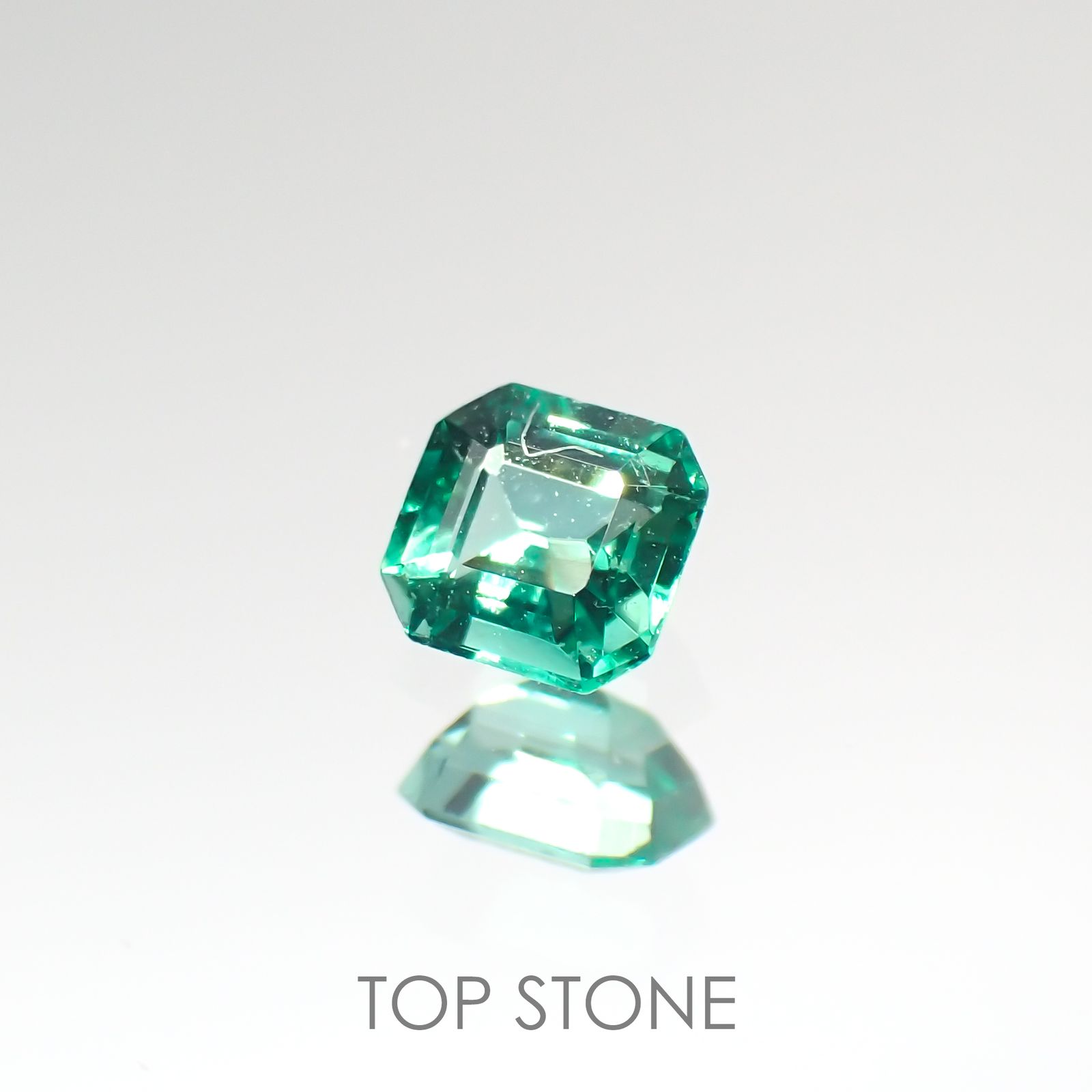 エメラルド コロンビア産 ルース 0.12ct[201812831]3.1×3mm前後