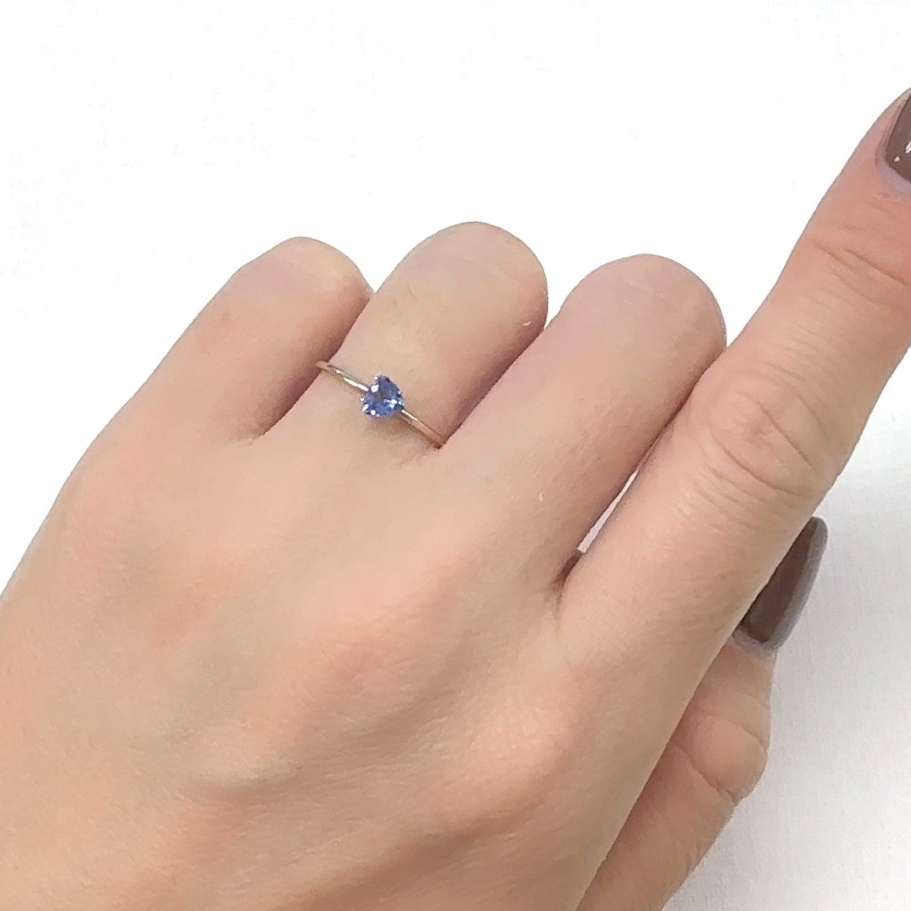 ハックマナイト アフガニスタン産 0.24ct [241029368]4.4x4.3mm前後
