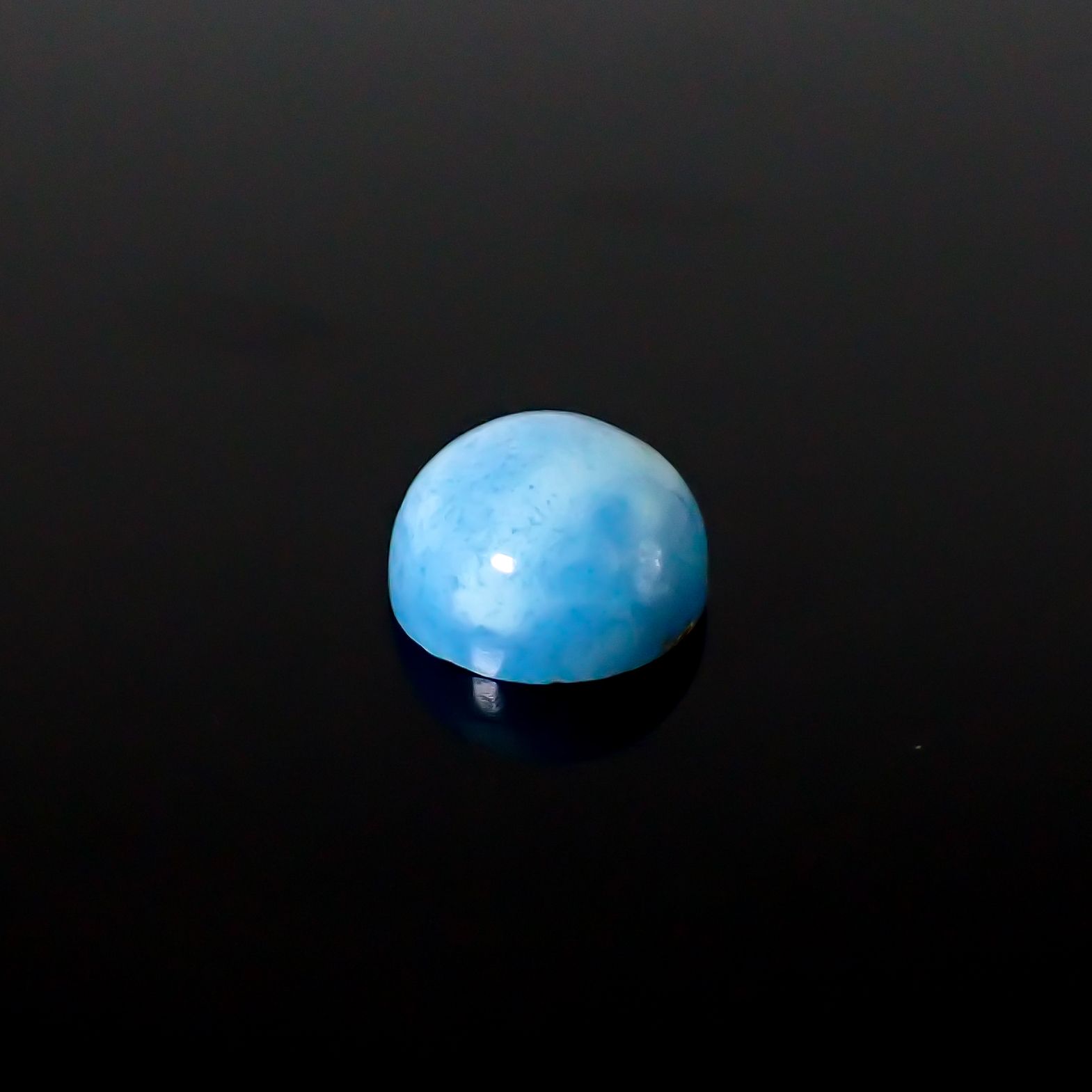 ターコイズ カザフスタン・ゴールデンヒル鉱山産 4.30ct / 10x10mm前後 [260632391]
