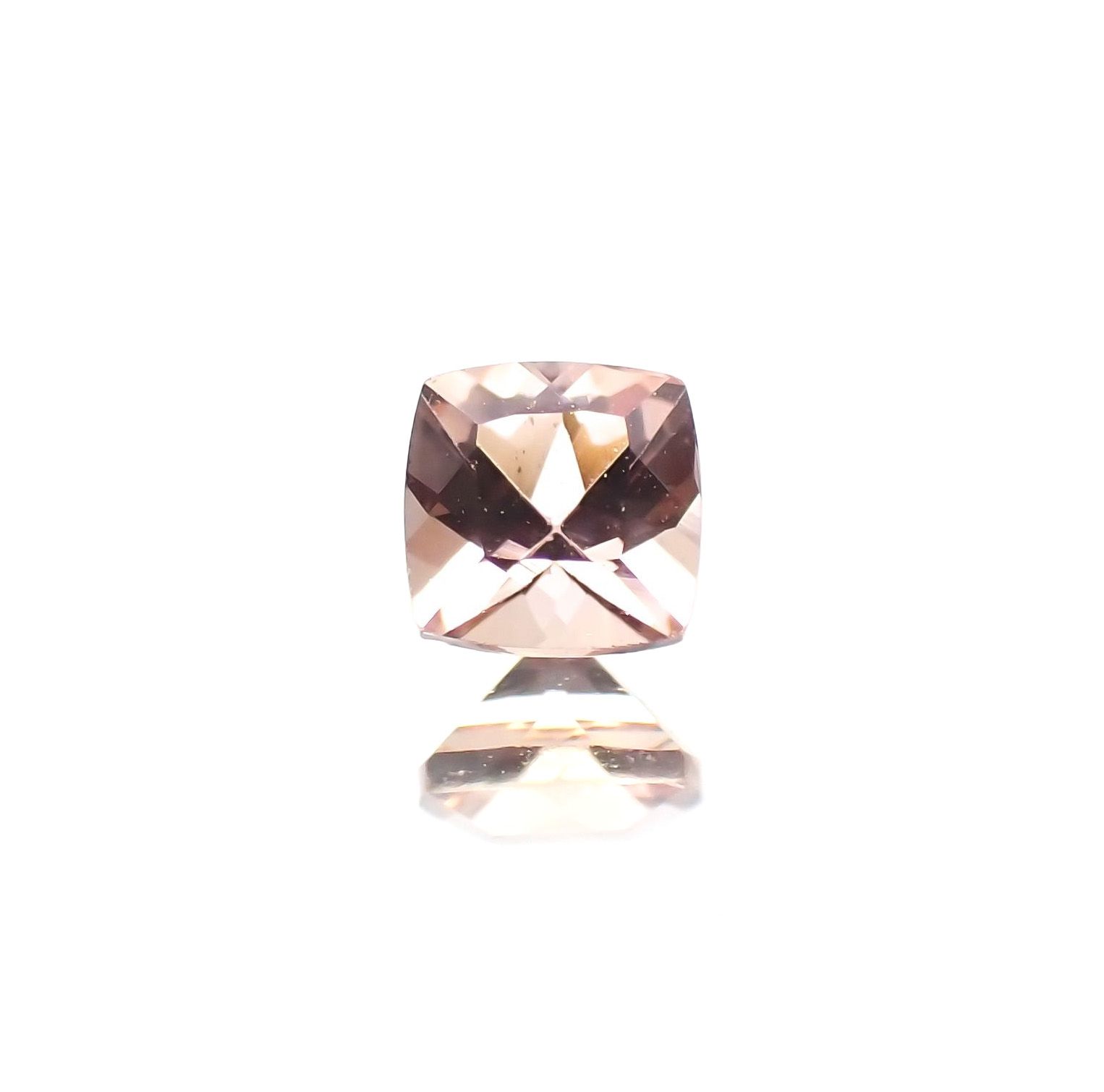 インペリアルトパーズ ブラジル産 0.18ct / 3x3mm前後 [230923552]