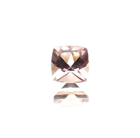 インペリアルトパーズ ブラジル産 0.18ct / 3x3mm前後 [230923552]