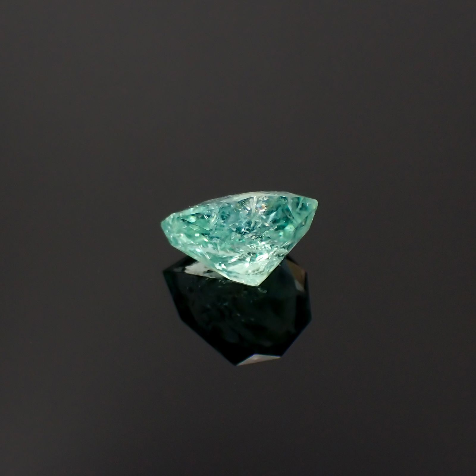 ◇カスタムカット◇パライバトルマリン モザンビーク産 6.53ct[230622509]14.2x12.1mm前後