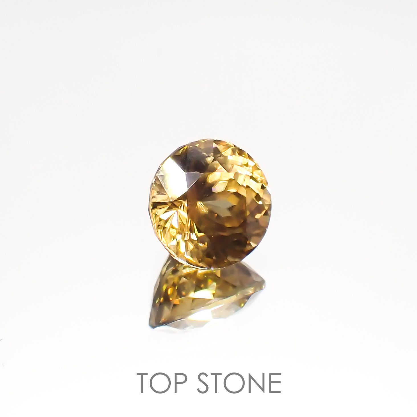 イエロージルコン(宝石名ジルコン)スリランカ/カンボジア産 2.98ct 識別済[220114835]7.7x7.6mm前後