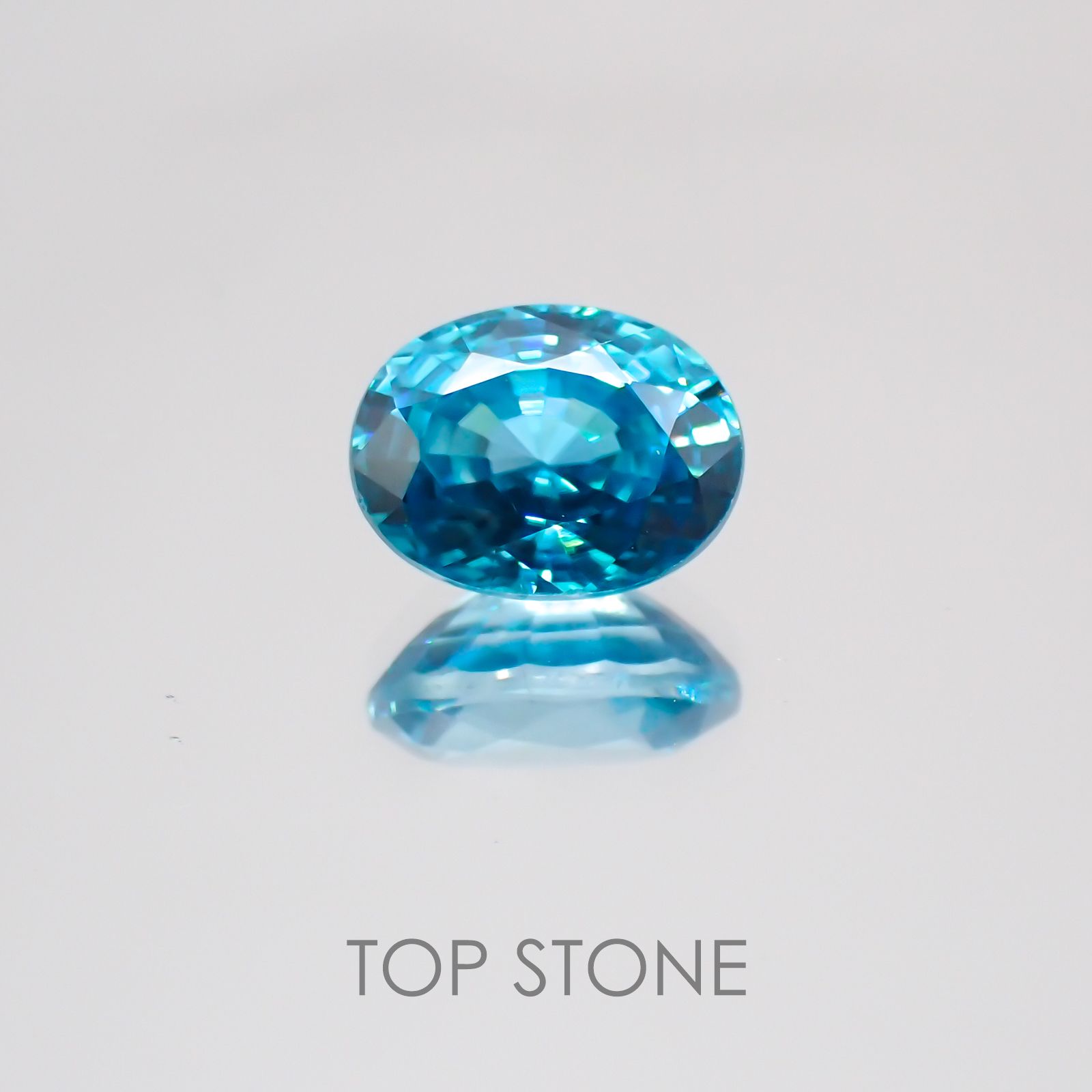 ブルージルコン カンボジア産 ルース 2.29ct[20063089]8×6mm前後