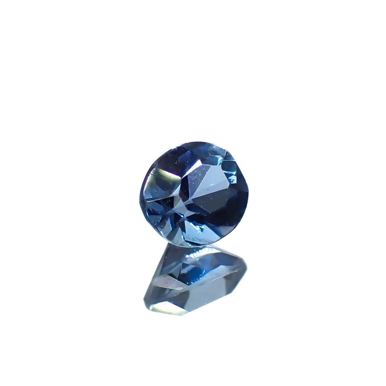 タトゥーアクアマリン ブラジル・ミナスジェライス州タトゥー鉱山産 0.14ct[240226071]3.4x3.1mm前後