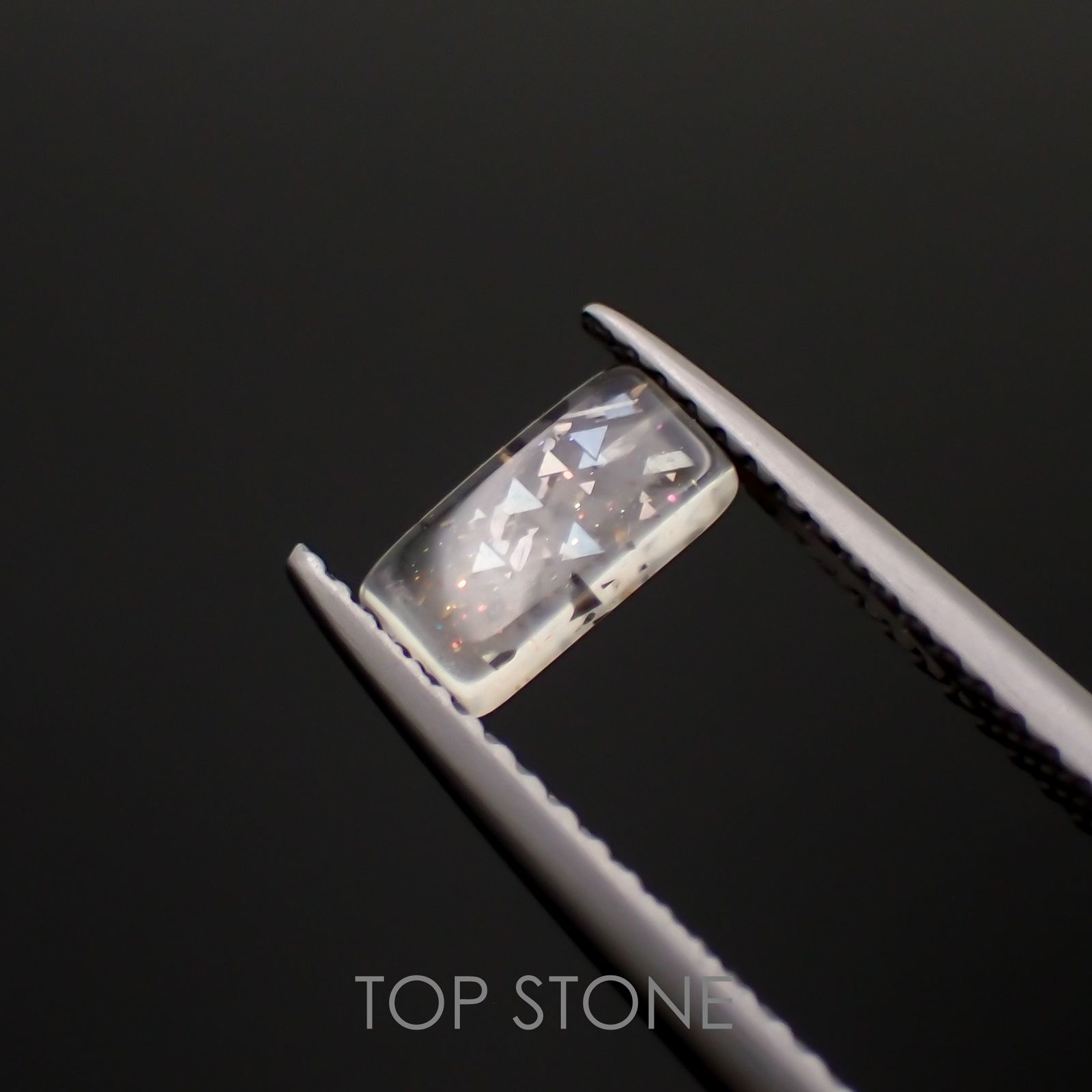 レインボーラティスサンストーン オーストラリア産 0.56ct[230220743]7.2x3.7mm前後