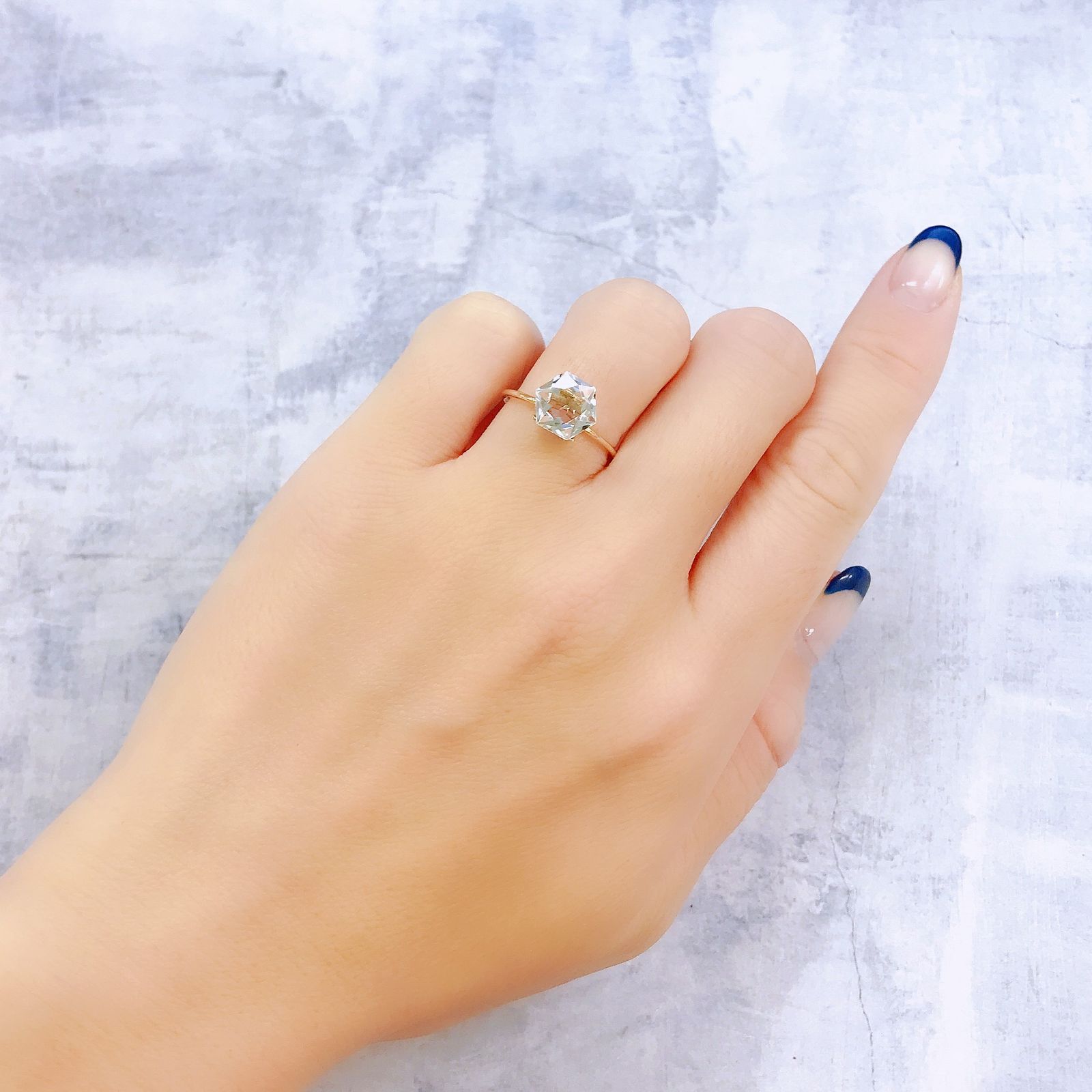 ◇ヘキサゴンカット◇ホワイトトパーズ ブラジル産 2.33ct[221119157]8x7.9mm前後